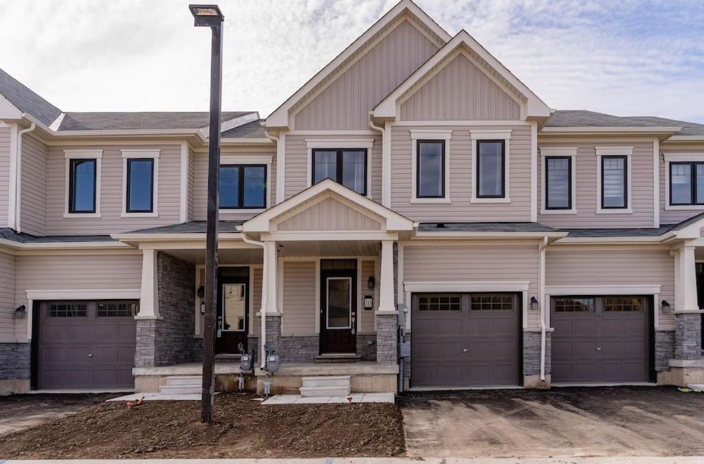 Niagara Falls Apartment | Beautiful Townhouse near Niagara falls