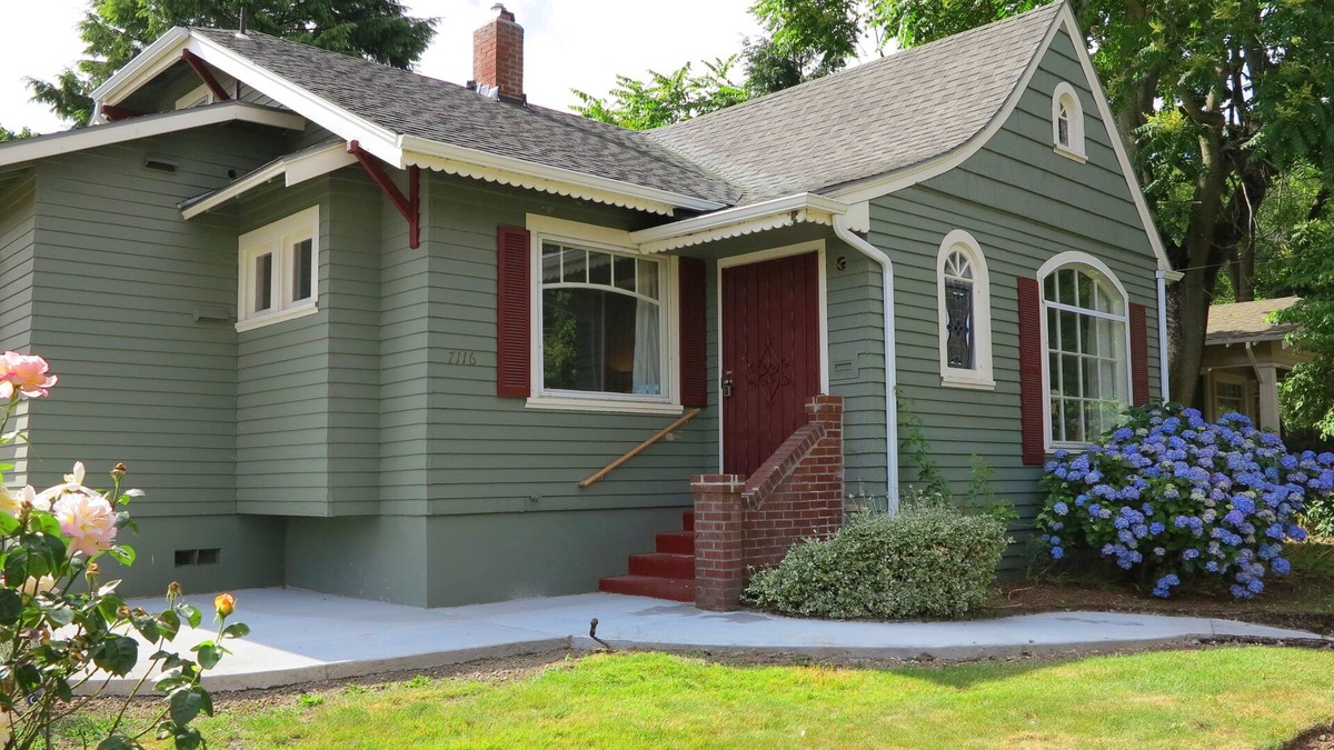 University Park House | Beautiful University Park Art House In N. Portland, Near U. Of P.