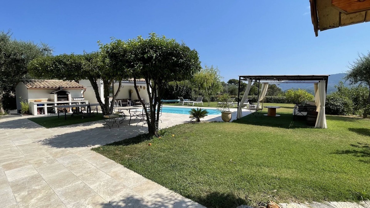 Auribeau-sur-Siagne Villa | Beautiful villa in a peaceful setting not overlooked