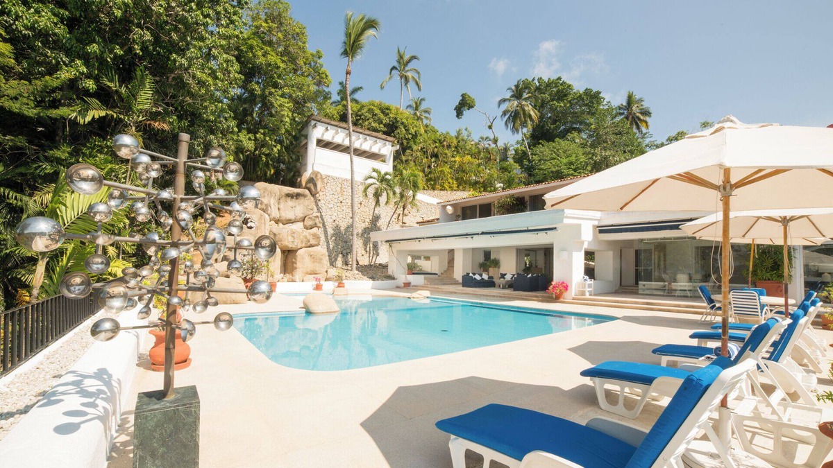 Acapulco House | Beautiful Villa with Pool and Bay Views in Acapulco