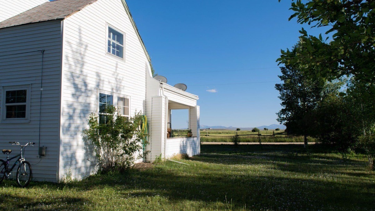 Walden House | Beautiful view facing Never Summer Mountain Range
