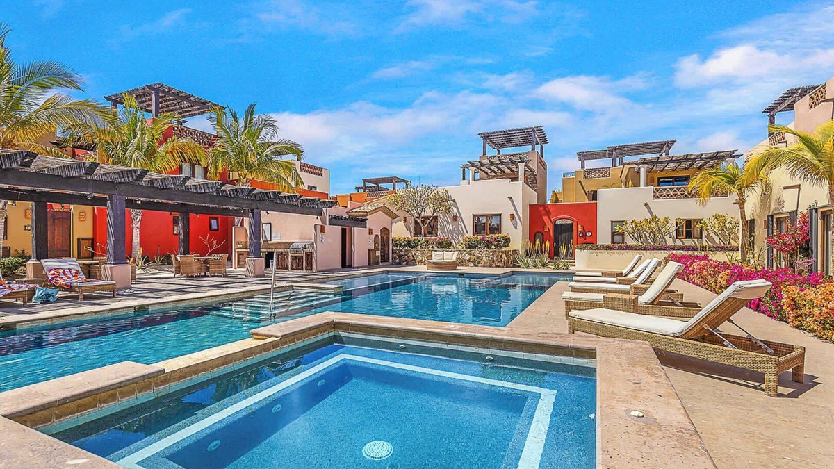 San Jose del Cabo Villa | Beautiful Villa + Private Terraces @ Campestre!