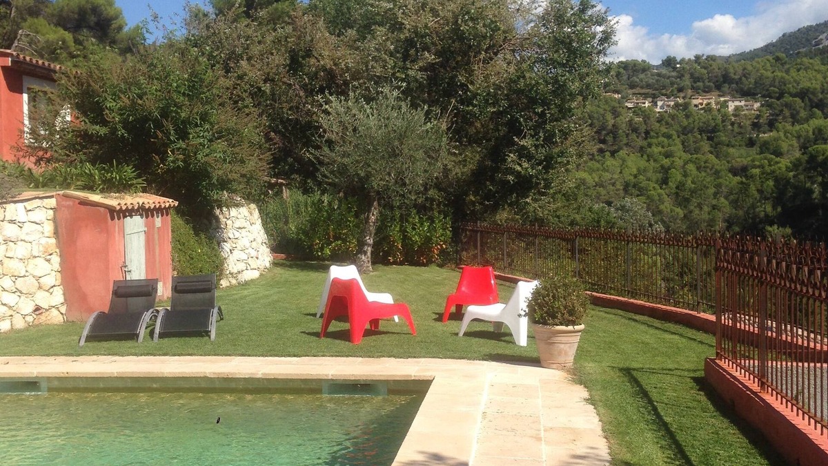 Tourrette-Levens House | BEAUTIFUL VILLA, WITH POOL, 20 MIN FROM NICE