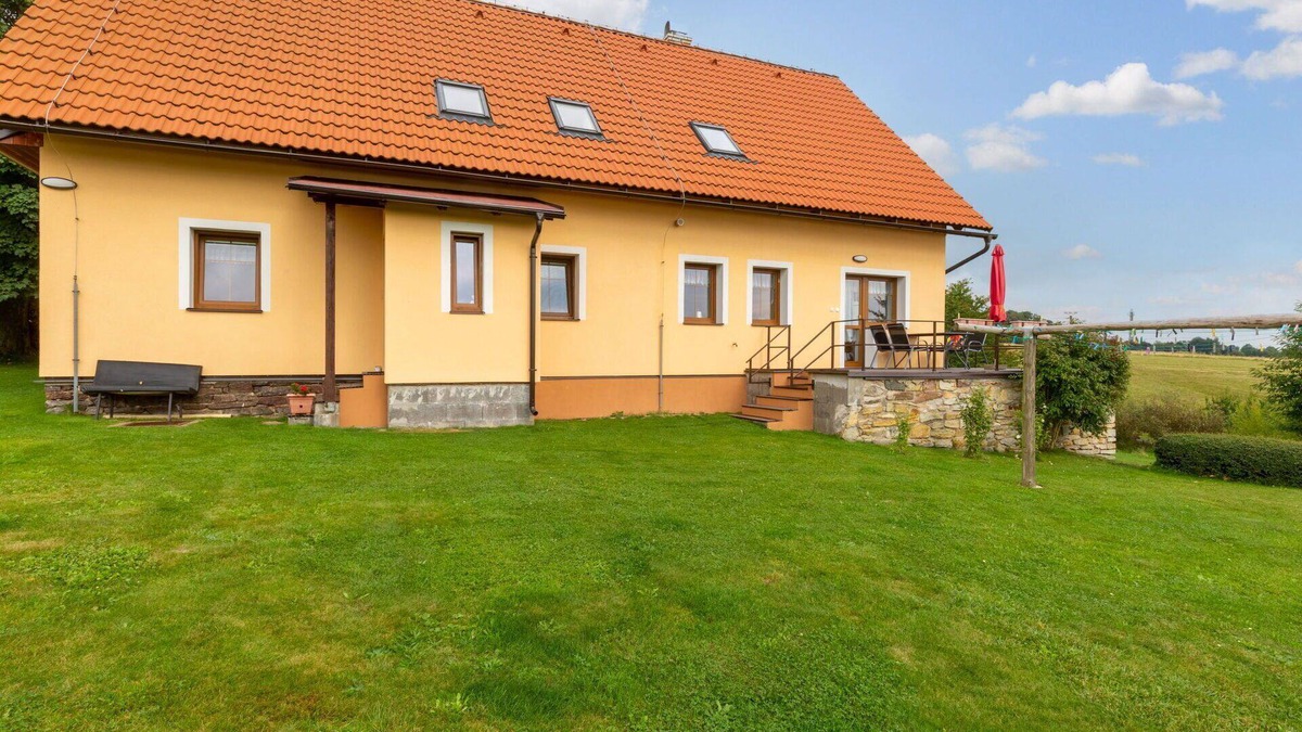 Rokytnice v Orlickych Horach House | Beautiful villa for 6 guests with WIFI, TV, patio and panoramic view