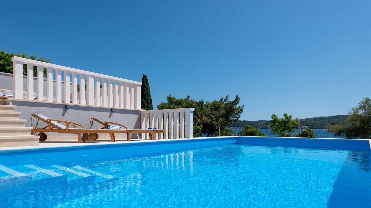Kuciste Villa | Beautiful Villa Diamond Sea