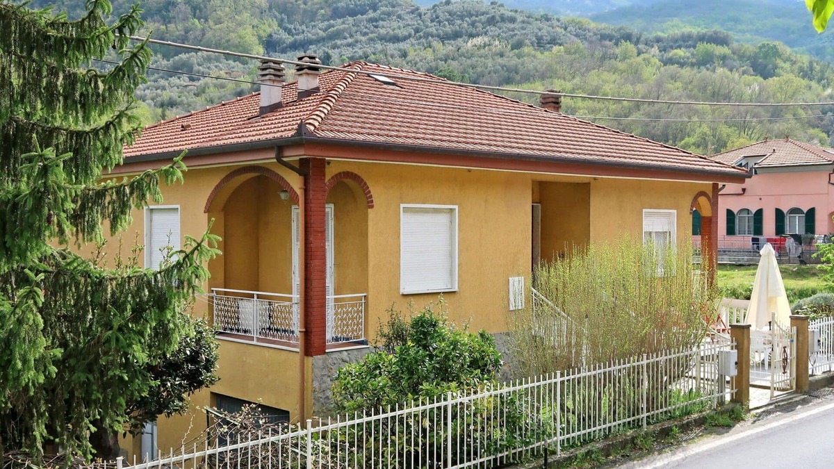 Rossi House | Beautiful villa for 4 people with TV and terrace