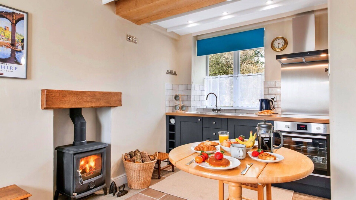 Grewelthorpe House | Beautiful villa for 2 people with WIFI, TV and pets allowed