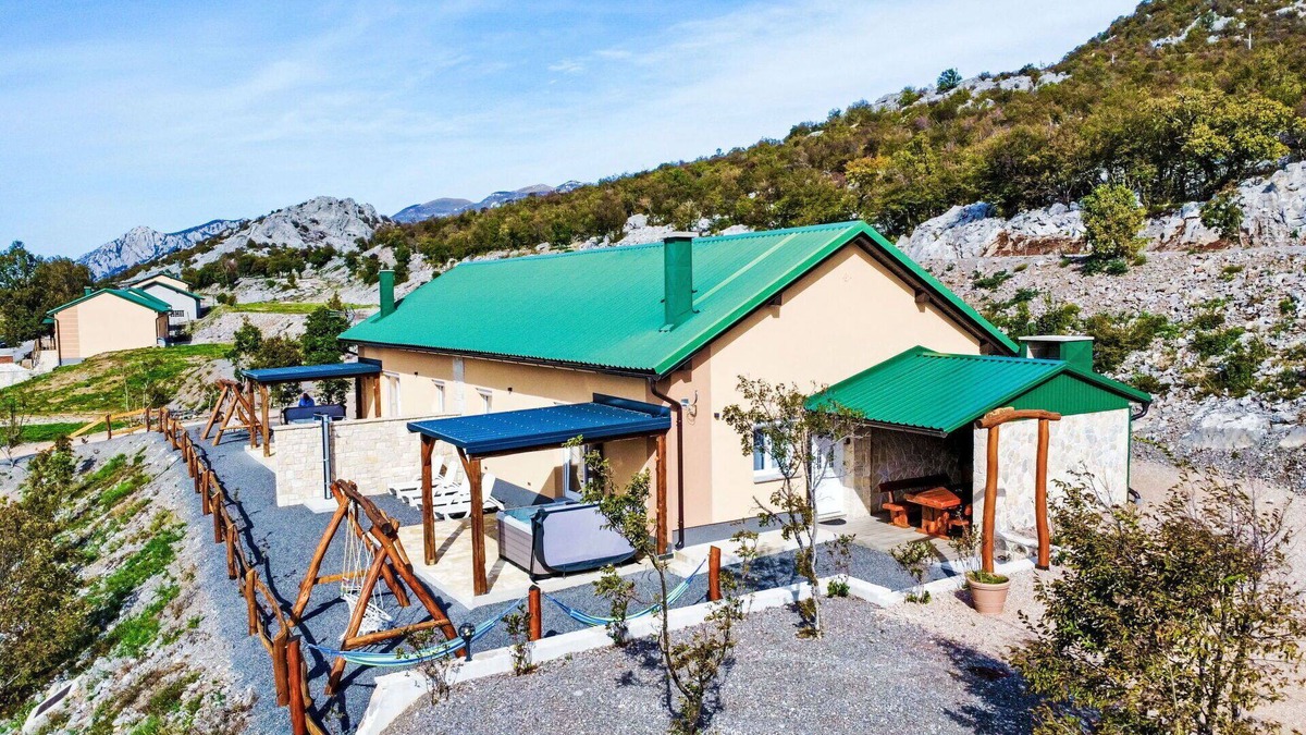 Karlobag House | Beautiful villa for 4 guests with A/C, WIFI and terrace