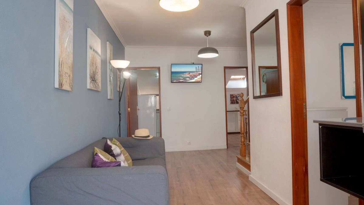 Belem House | Beautiful villa for 5 guests with WIFI, TV and parking