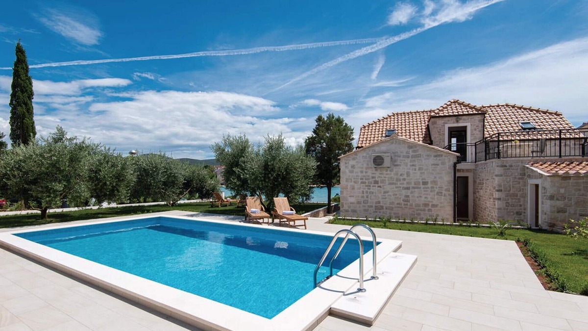 Loviste Villa | Beautiful Villa Mediterranean Pearl