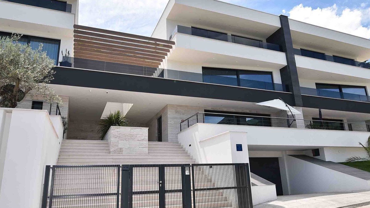 Icici Villa | Beautiful Villa near centar of town for 4 person B