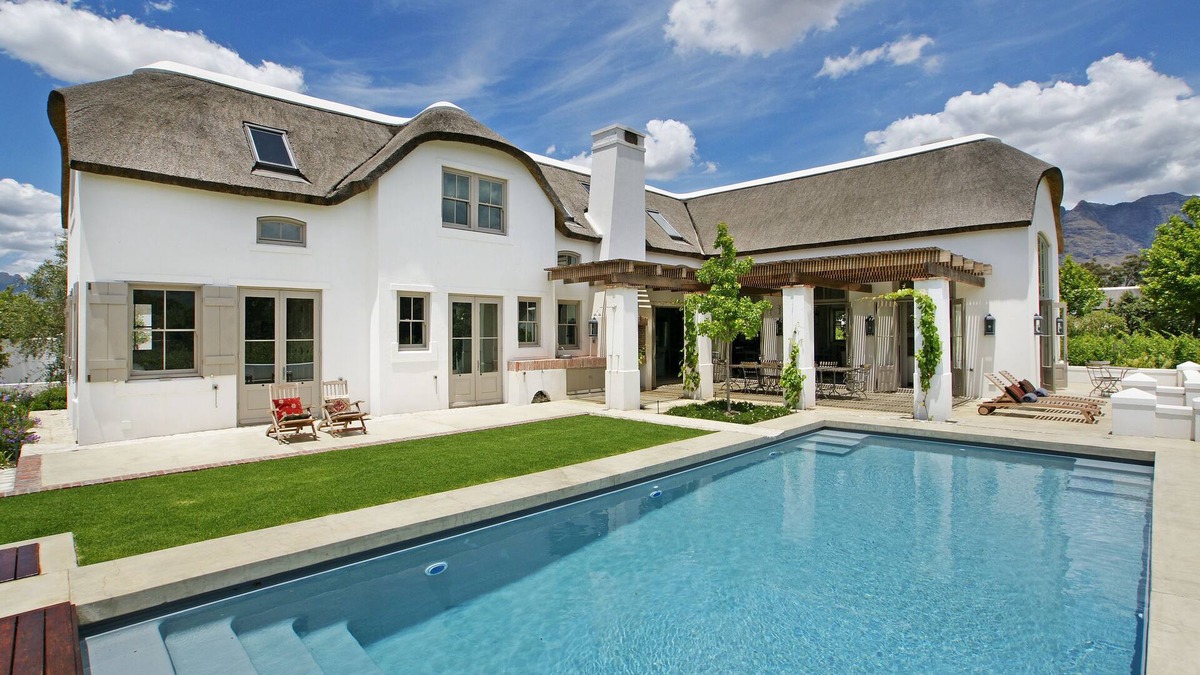 Cape Winelands House | Beautiful villa to experience Franschhoek, Stellenboch and Paarl