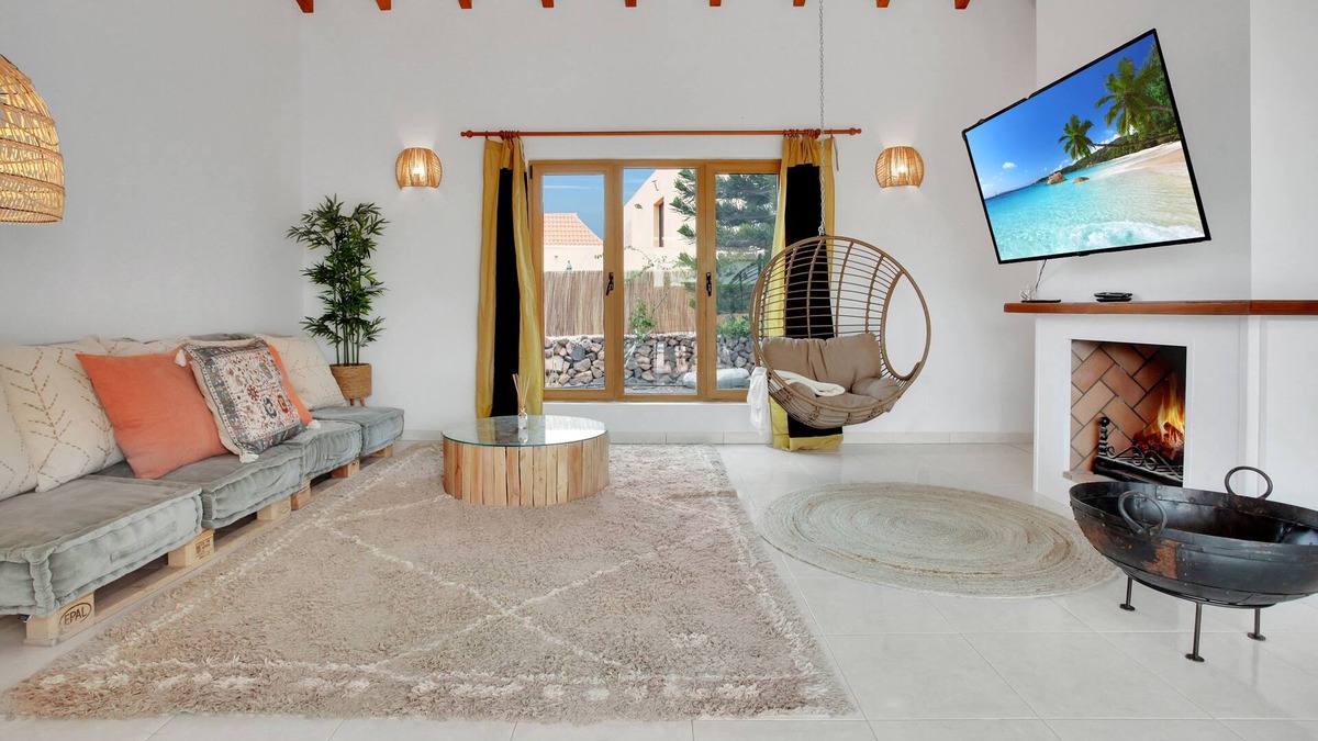 Villaverde Villa | Beautiful Villa with private pool in Villaverde