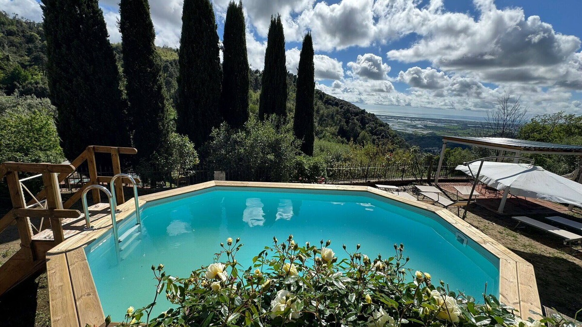 Chiatri Villa | Beautiful villa with private pool, WIFI, TV, terrace and panoramic view, close to Lucca