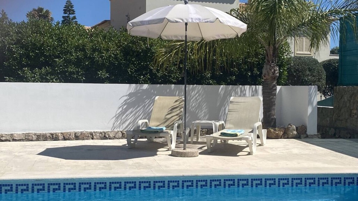 Mato Serrao Villa | Beautiful villa with heated pool, near the town and the beach