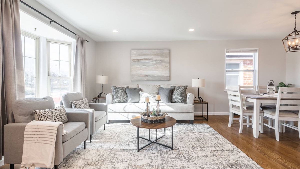 St. Louis House | Beautifull *4BDR/2Bath *Home Close to Parks and Downtown!