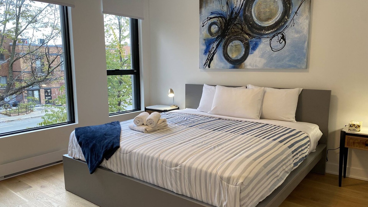 De Lorimier Condo | Beautifull, modern 3 bedrooms/3bathrooms condo in the Plateau Mont-Royal