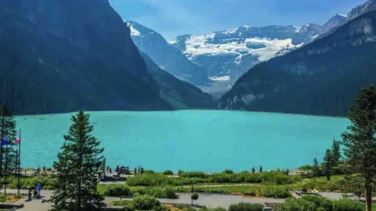 Cougar Creek Condo | Beautifully Appointed Entire Condo in Canmore!n
