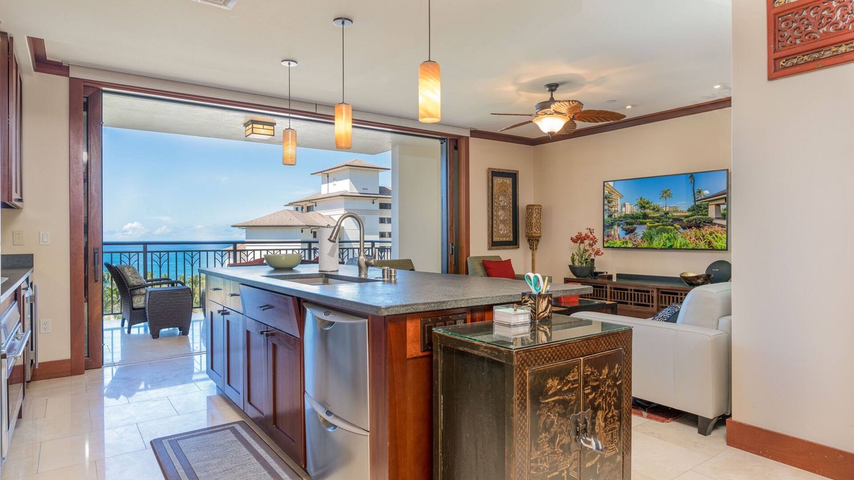 Kapolei Condo | Beautifully Decorated 3 Bedroom, 2.5 Bath with Sweeping Ocean Views