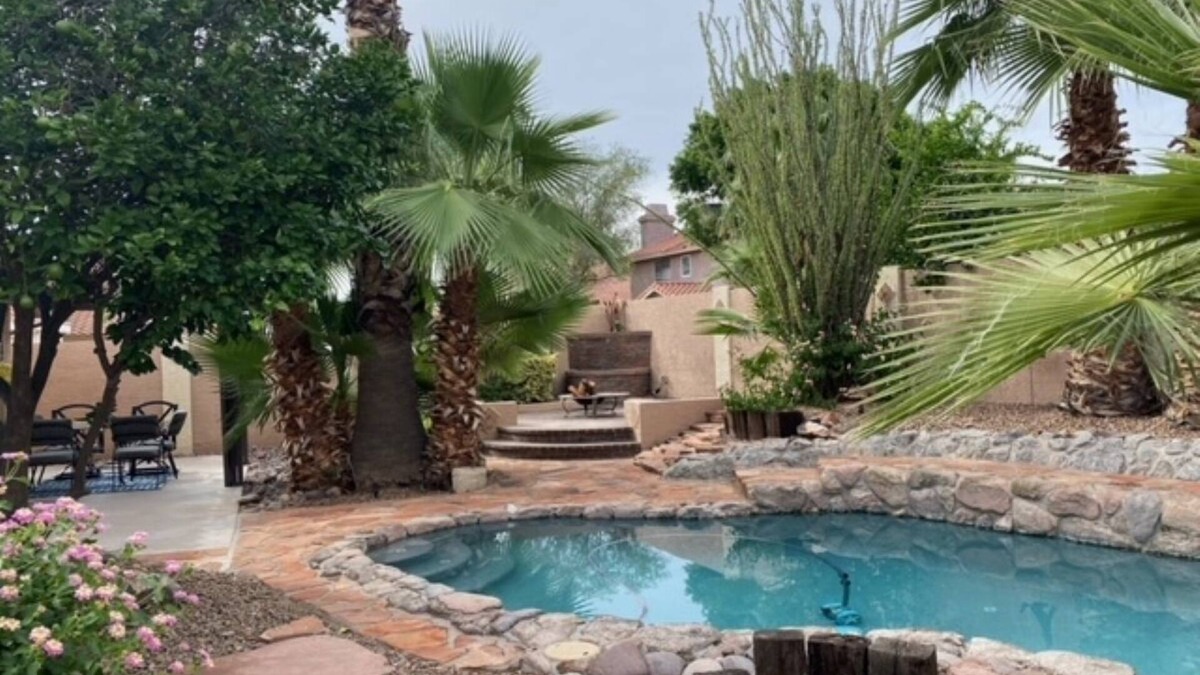 Pecos West House | Beautifully furnished, spacious & comfortable, short-term rental in Ahwatukee.