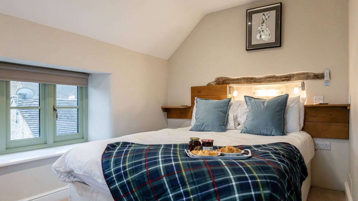 Stow-on-the-Wold Cottage | Beautifully presented dog friendly - Evenlode Cottage