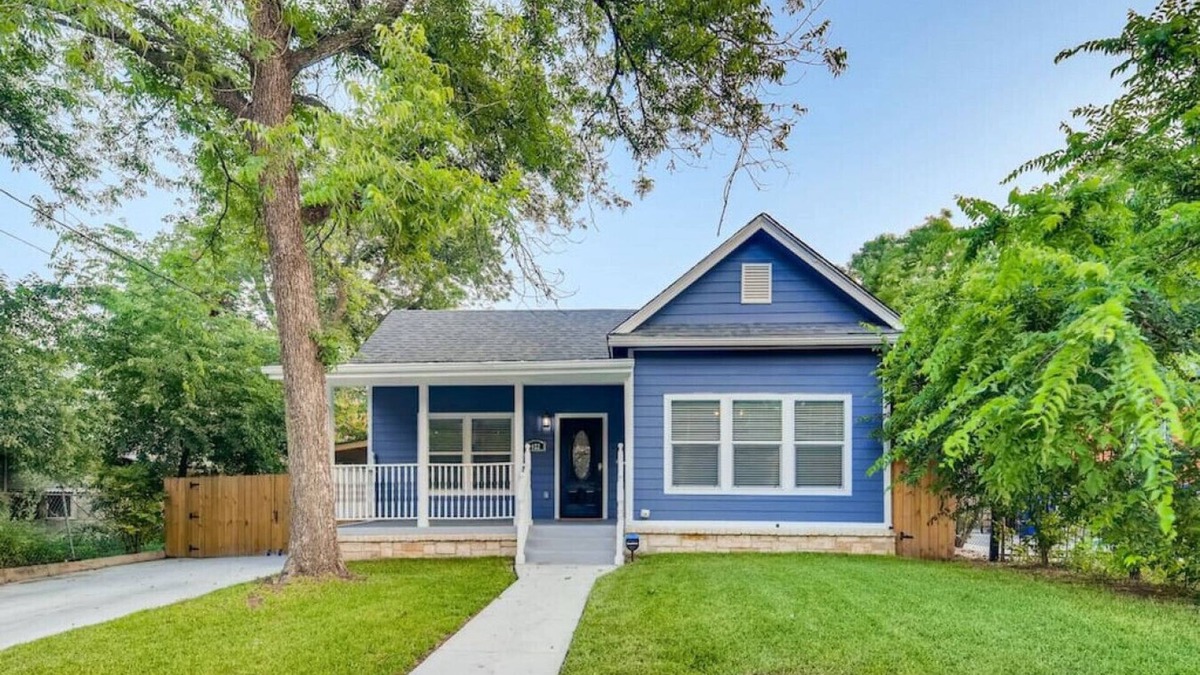 Tobin Hill House | Beautifully Remodeled 4 BDRM/Mins to Pearl, River Walk, DT/Walk to Bars!
