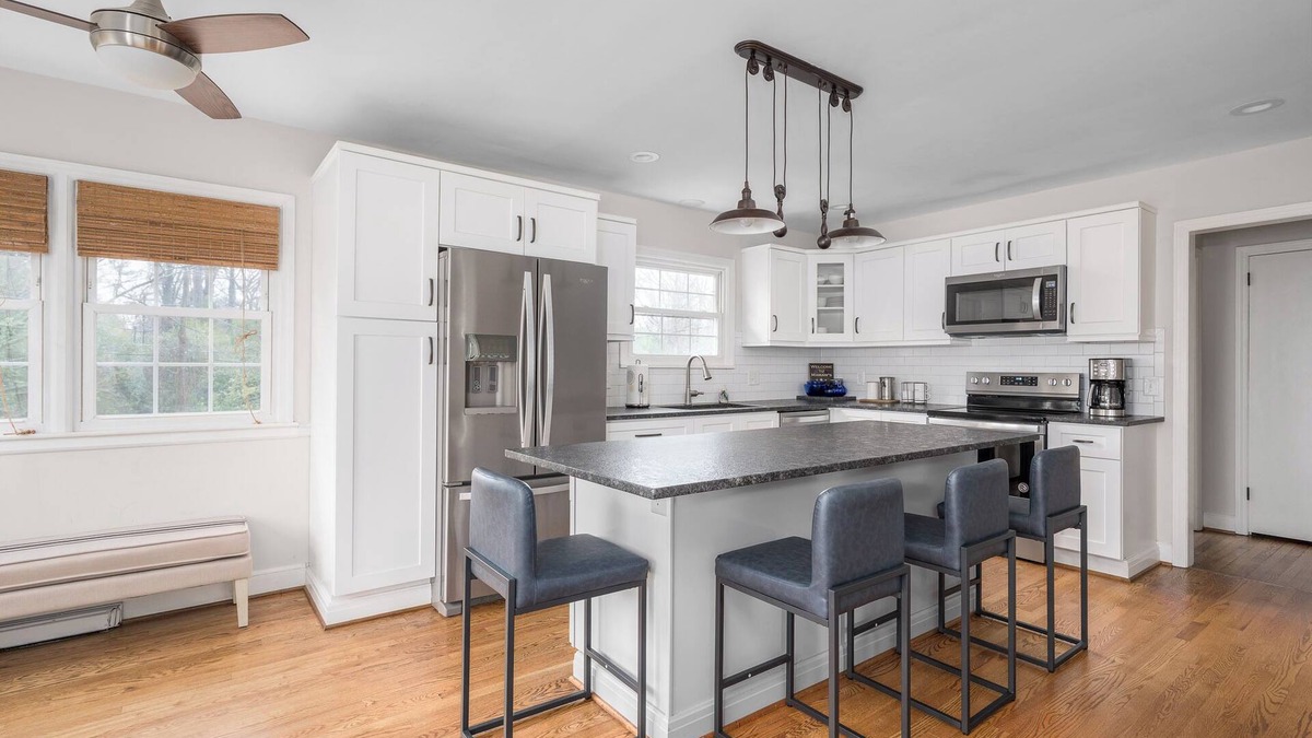 Greensboro House | Beautifully renovated home close to it all!