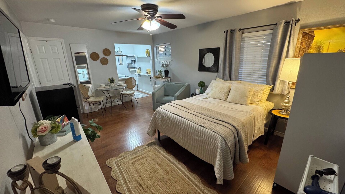 Stockton Apartment | Beautifully Studio apartment, offering a warm ambiance with modern amenities.
