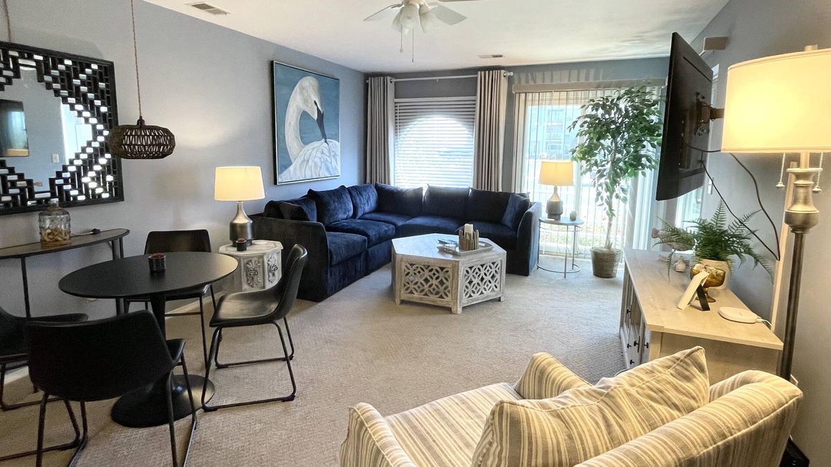 Port Clinton Condo | Beautifully Updated 1st Floor 2 Bedroom, 2 Bathroom Condo on the Lake!