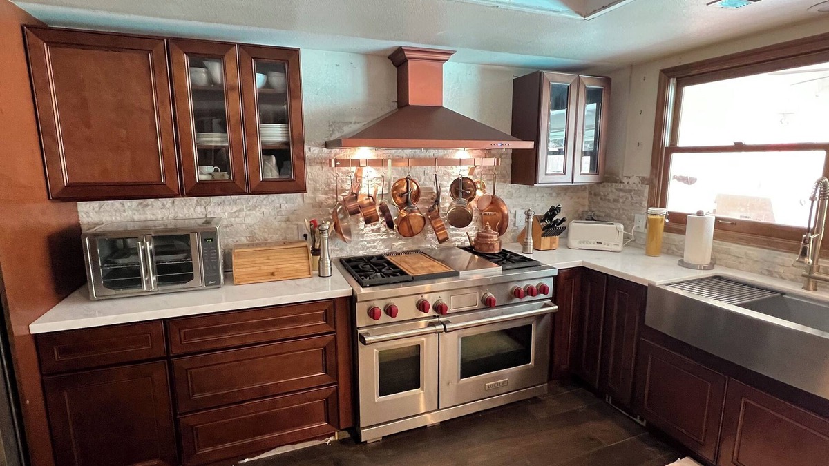 Visalia House | Beautuiful 3 bedroom with 2 for rent house in enjoyable Visalia with WiFi, AC.