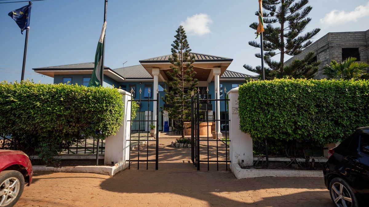 Teshie Hotel | Beauty Hotel Accra