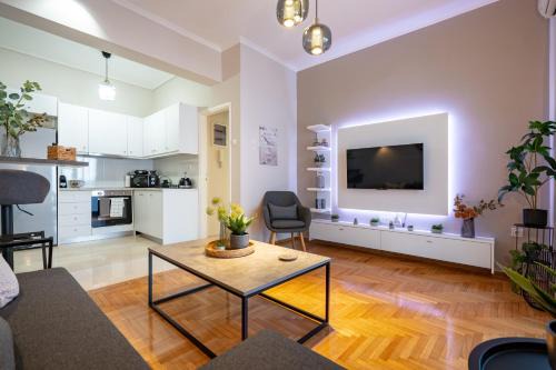 Attiki Apartment | Beba's House by ΜΡS