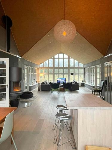 Nykobing Sjaelland House | Become One With Nature In "Oldes Hytte"