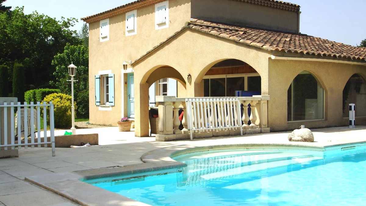 Vedene Hotel | BED AND BREAKFAST 10 MINUTES FROM AVIGNON