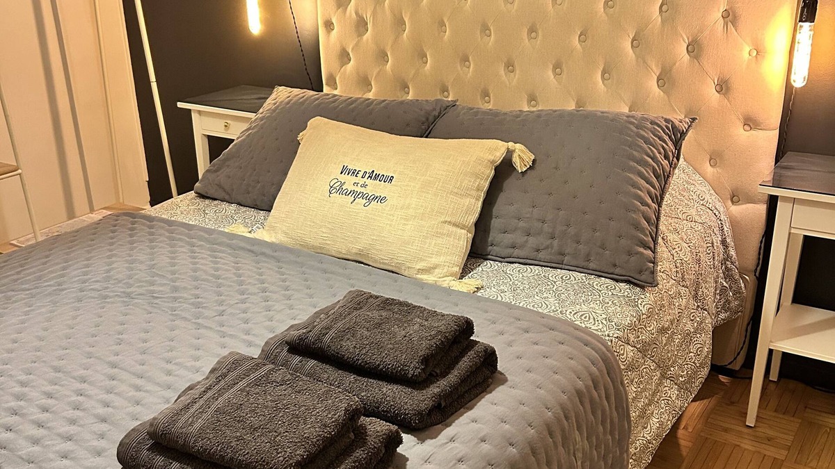 Coutures Bed & Breakfast | Bed and breakfast 10 minutes from the Cathedral