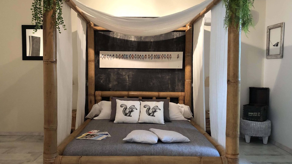 Rauzan Cottage | Bed and Breakfast "a thousand and one nights" with all the comfort, calm and relaxation .