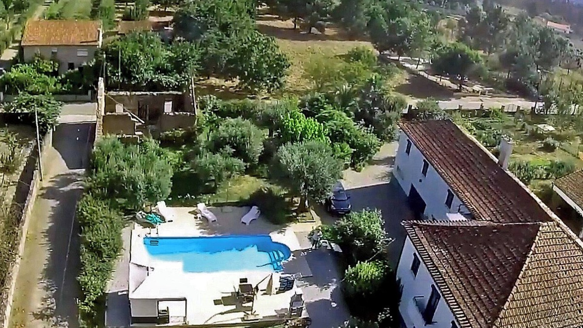Tabua Bed & Breakfast | Bed and breakfast in Tabua – Traditional Portuguese Farmhouse