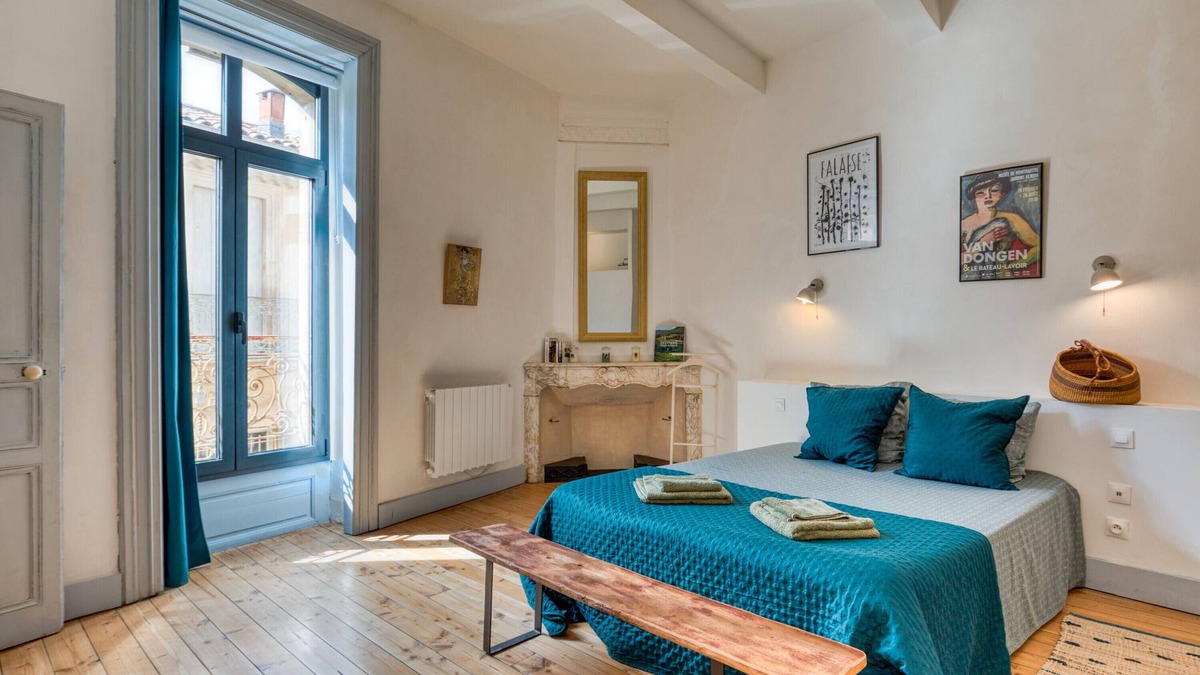 Saint-Andre-de-Sangonis Bed & Breakfast | Bed and Breakfast 'Grande Chambre' with Shared Pool, Shared Garden and Wi-Fi