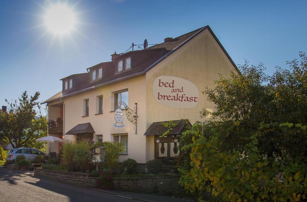 Burg Apartment | Bed & Breakfast Sandra Müller