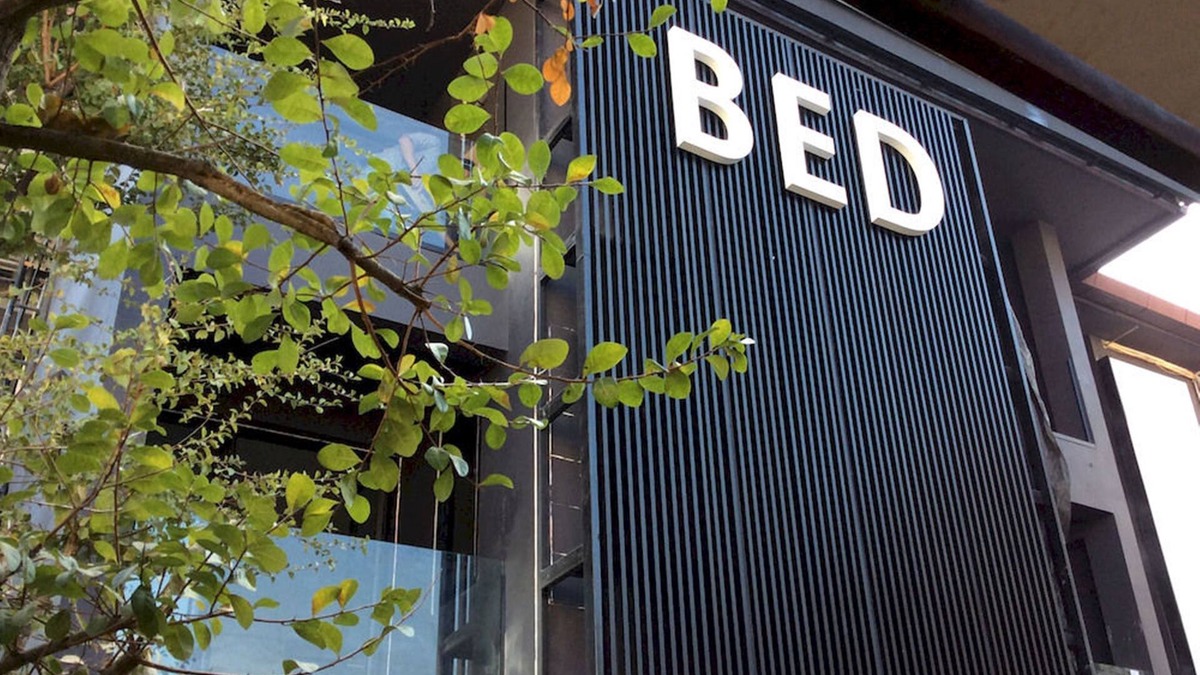 Old City Hotel | BED Phrasingh Hotel - Adults Only