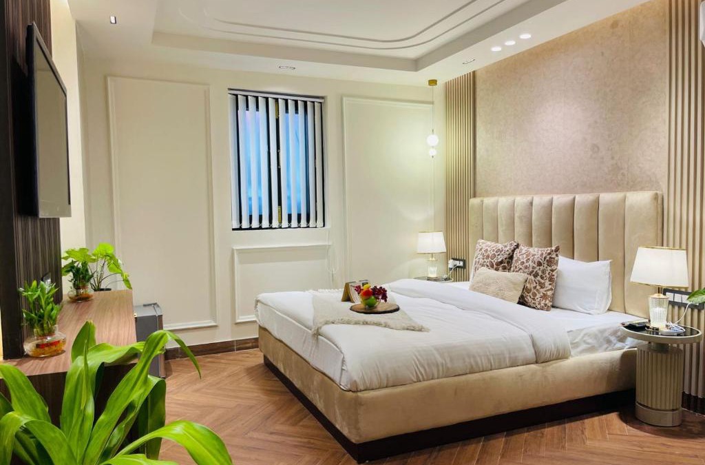 Saket Hotel | Bedchambers, Saket