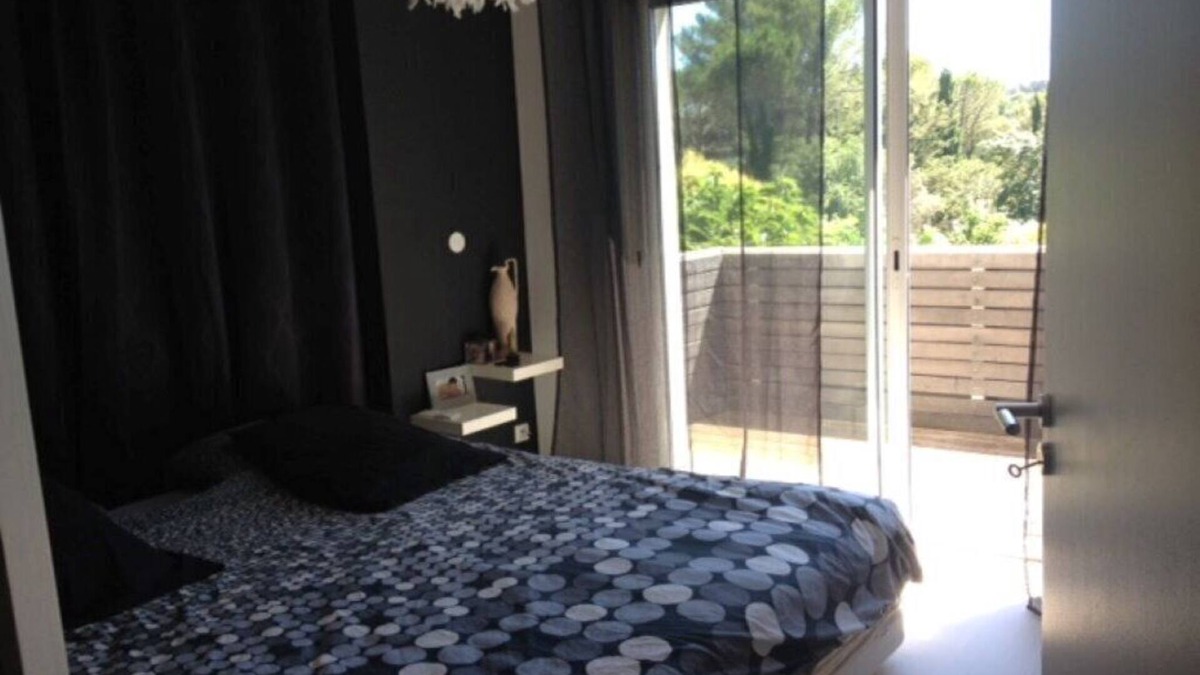Montferrier-sur-Lez House | BEDROOM in house with swimming pool for 2 - ideal for couple
