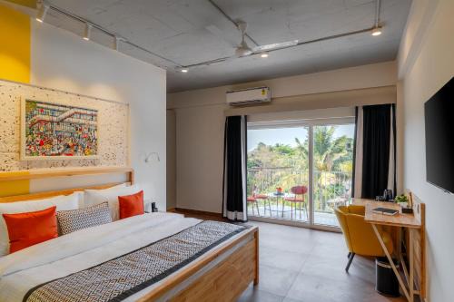 Morjim Hotel | Bedzzz Xclusiv Morjim, Goa By Leisure Hotels