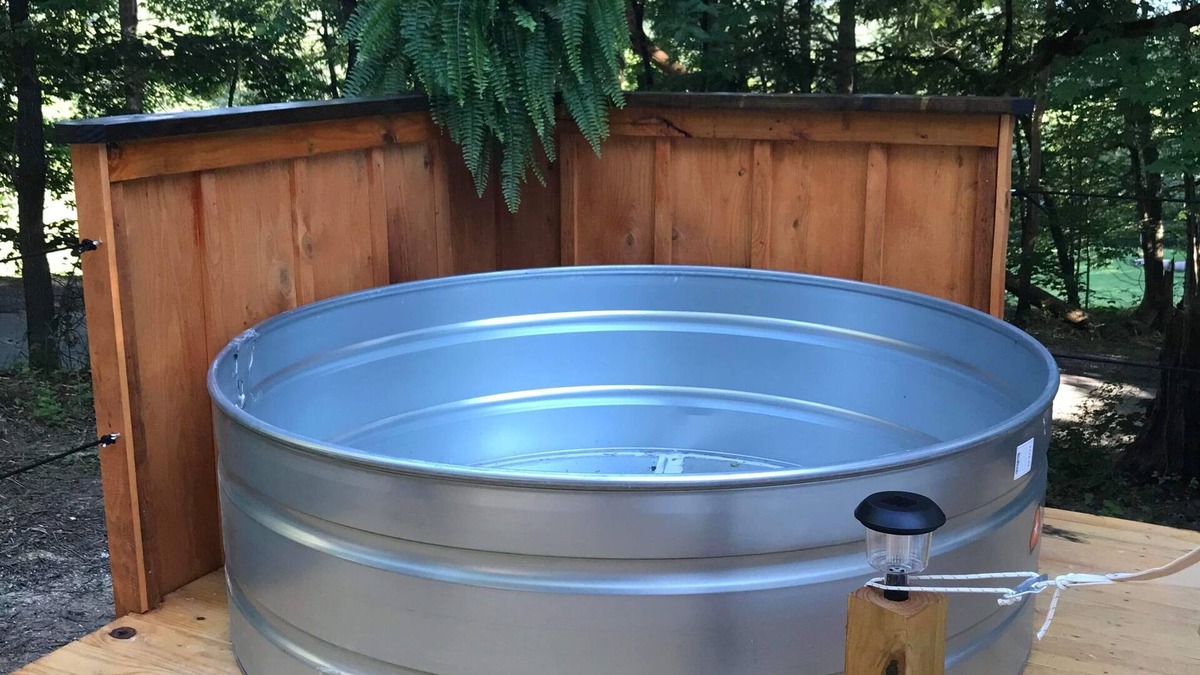 Victor RV Rental | Bee Glamping Farm offers a unique and Romantic Escape you will love.