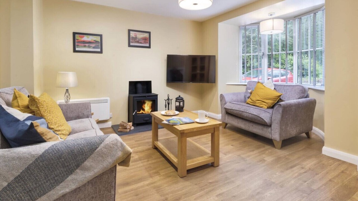 Low Newton House | Bee Holme - Two Bedroom House, Sleeps 4