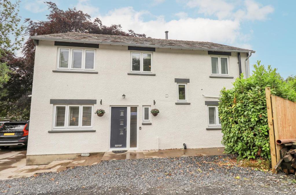 Lakeside House | Beech Lea