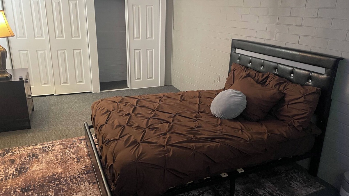 Woodward House | Beehive Honeycomb pet friendly