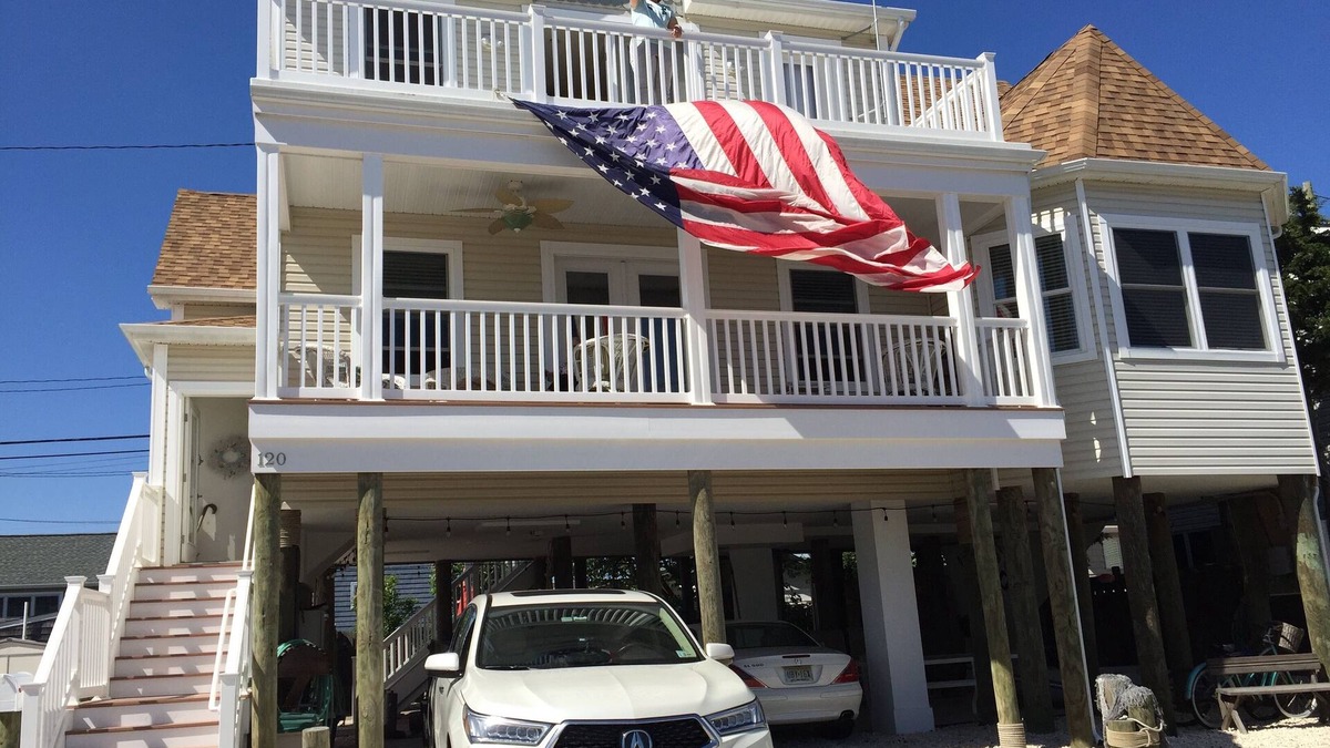 Lavallette House | Begin your summer in this upscale Jersey Shore Home for your family vacation!