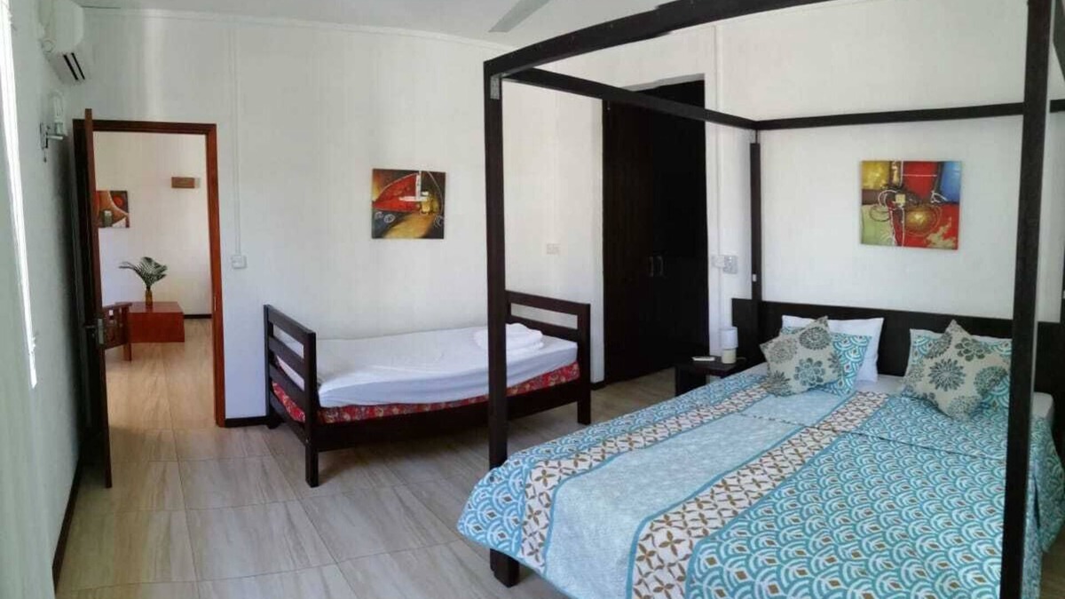 Pereybere House | Begonia villa Valari with swimming pool