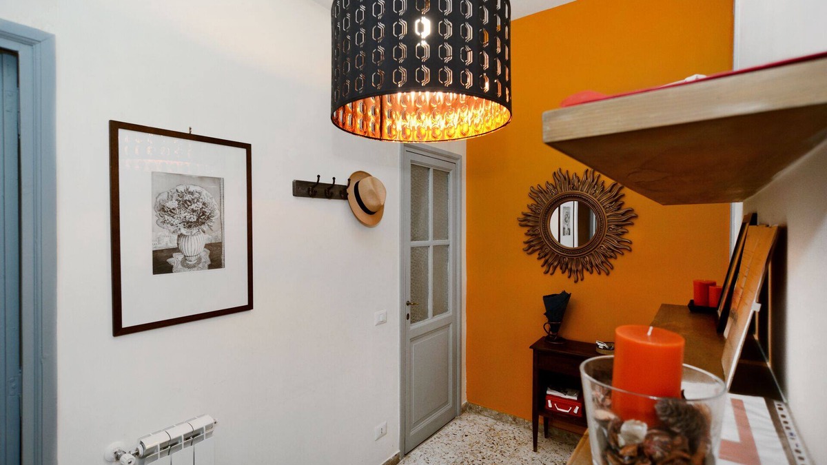 Rione IV Campo Marzio Apartment | Behind corner Spanish steps confortable and spacious AC & wifi